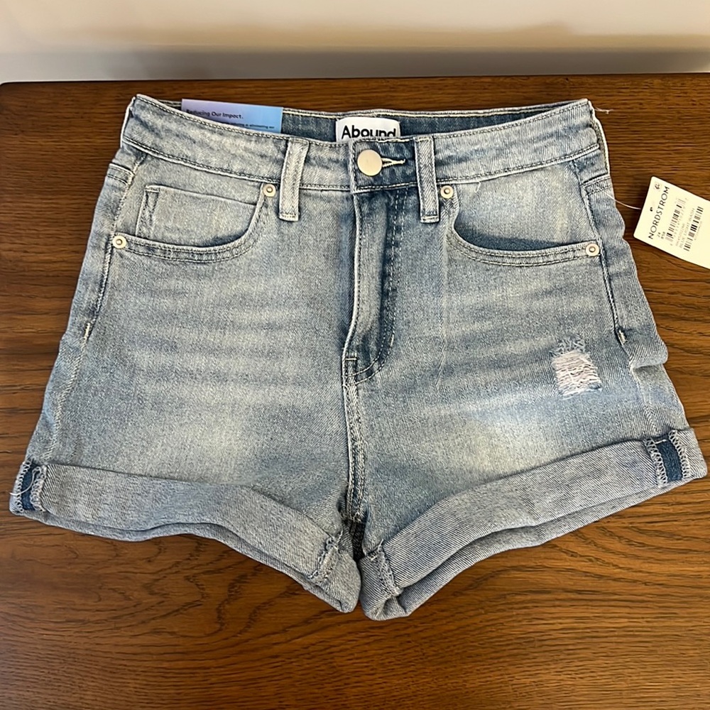NWT Abound High Rise Shorts